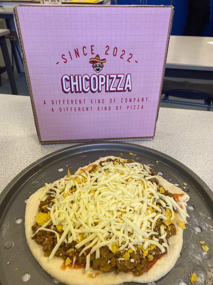 BiddulphHigh's tweet photo. A Level Business 

Today it was the turn of our Year 12 A Level students to take part in a pizza challenge. They were asked to design and create a product that could be sold to UK supermarkets. We were joined by Matt Tomkinson - Commercial Director (acting) UK &amp; ROI FGX Europe. https://t.co/2KWMoI9zQo