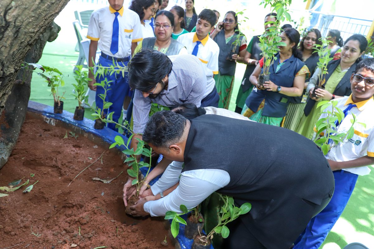 TeamLBTC's tweet photo. It was an honor for our founder Mr. Anirudh S Dutt to be invited as chief guest to his alma mater, 'Insight Academy' on the occasion of world environment day. 
He addressed the students and inaugurated 'Insight's Nurturing Nook'on campus.
#teamlbtc #education #school #Sustainable https://t.co/CJrxxagk1t