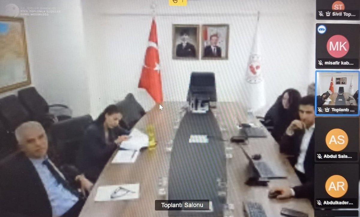 icisleriSTi's tweet photo. Karaparanın aklanması ve terörizmin finansmanı ile mücadelede STK’ları bilgilendirmeye devam ediyoruz.İlki Ankara,İstanbul ve İzmir merkezli STK’lar için gerçekleştirilen “Sivil Topluma Rehberlik Eğitimi”, bugün Gaziantep,Şanlıurfa,Hatay ve Kilis merkezli STK’larla devam etti. https://t.co/4tgAsYLLga