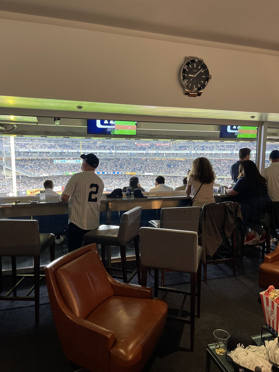 THEDFSNERD's tweet image. Nerds at the Ballpark #Yankees #NerdsThatCare @NerdsThatCare