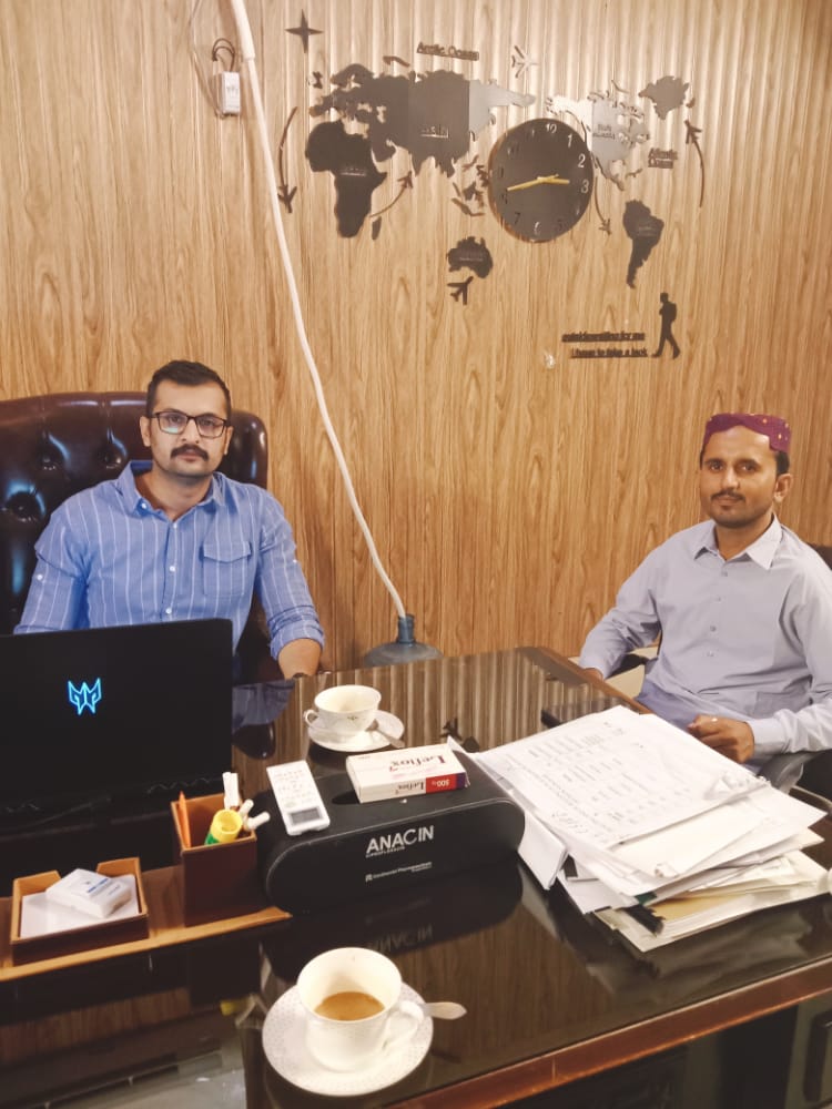 Had a wonderful meeting with dear Sanwal Karim Executive Engineer Irrigation Department Sindh. Thank u @Saavee7 for love and respect