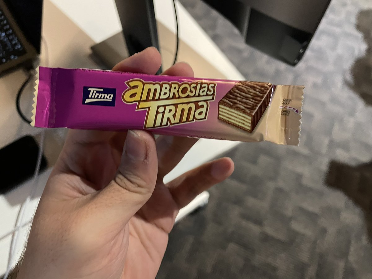 Montyclt's tweet image. Me ha tocado un verbo un tanto tanto turbio en el wordle de @intelequia #dotNET2022 #dotNETwithIntelequia