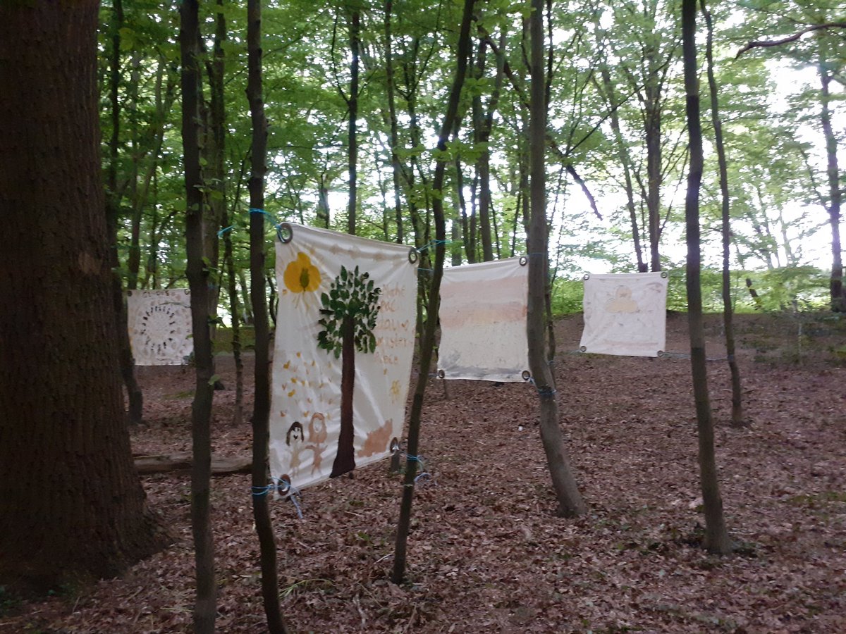 NMD35's tweet photo. Just a snippet of what I got up to on camp with @csg2nd !
Cludo, cooking on fires, woodland art and loads more!
#thisbearcan #girlguides #exploring #fun https://t.co/yrk1kOfGmB