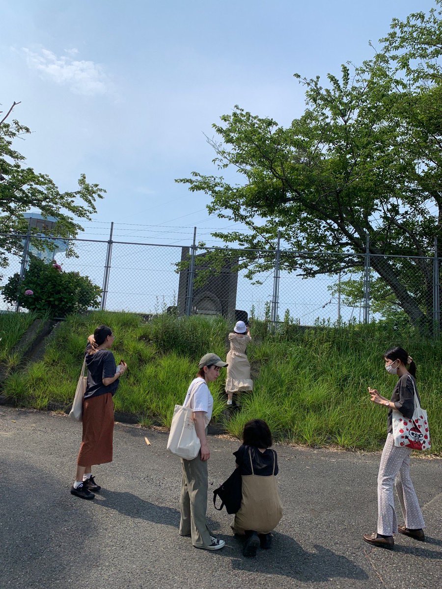 yamaguchiaud's tweet photo. 【宇部探索】
サブゼミの一環としてB4生の各自感心のある場所をみんなで見学する会

初回は｢桃山配水計量室｣と｢真締川｣を探索し、新たな発見や気づき、感想などを共有しながら楽しく見学することができました！

意見を交わしながら調査すると、研究においてもすごく刺激なります🔥 https://t.co/LvJu2tysKc