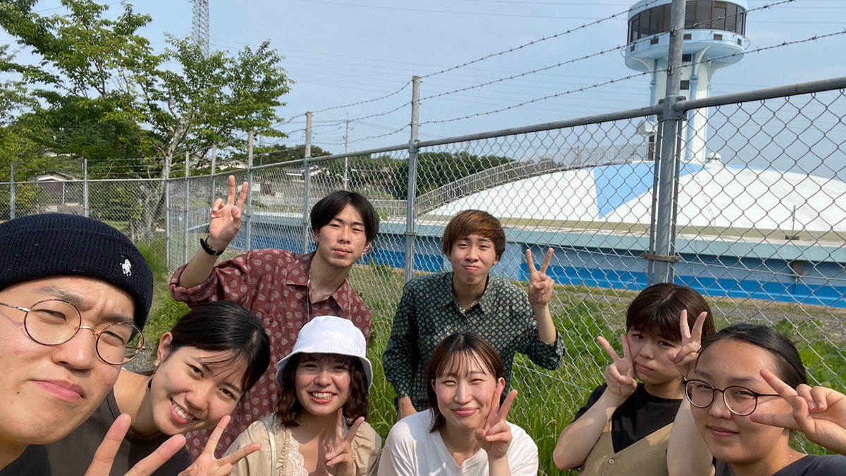 yamaguchiaud's tweet photo. 【宇部探索】
サブゼミの一環としてB4生の各自感心のある場所をみんなで見学する会

初回は｢桃山配水計量室｣と｢真締川｣を探索し、新たな発見や気づき、感想などを共有しながら楽しく見学することができました！

意見を交わしながら調査すると、研究においてもすごく刺激なります🔥 https://t.co/LvJu2tysKc