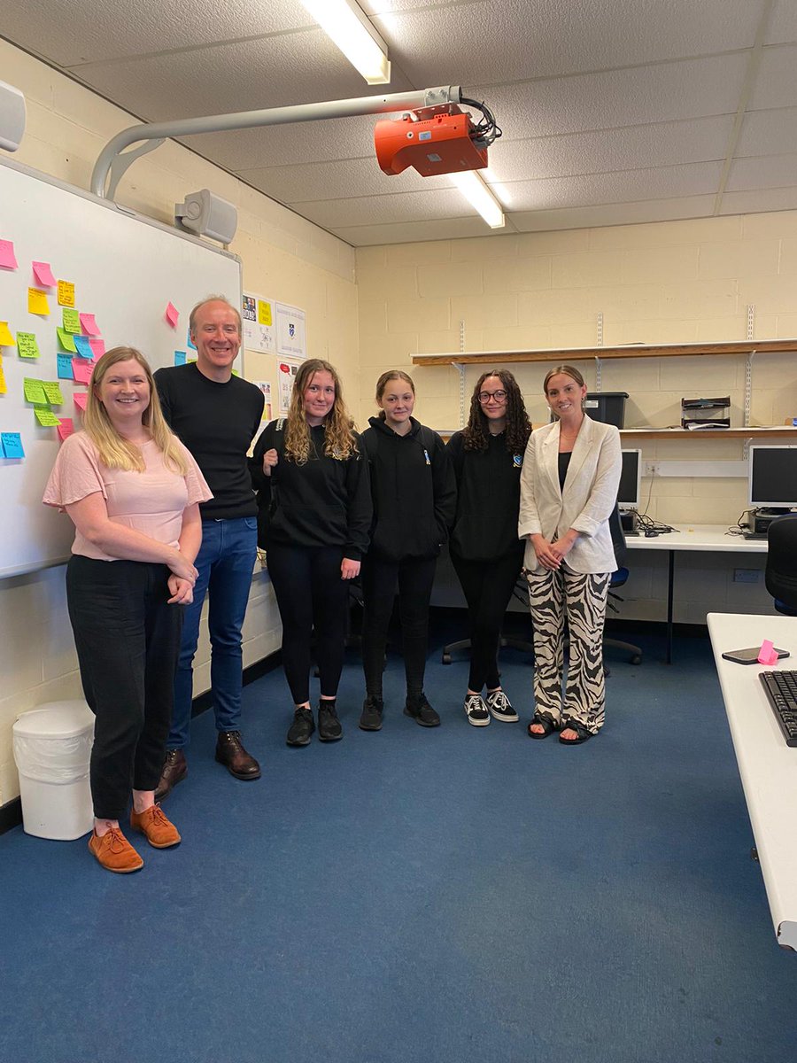 Monifieth H.S. Modern Studies tweet media