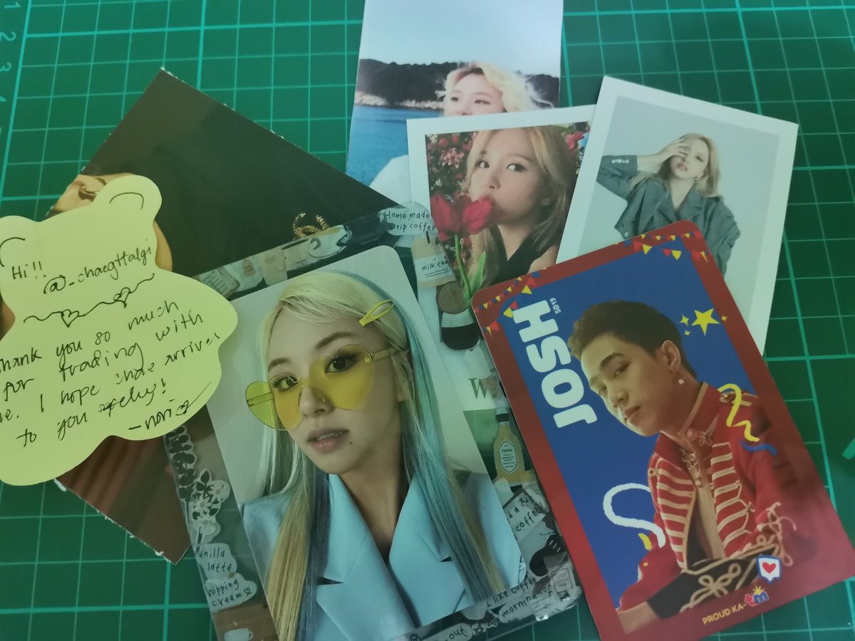 _chaengttalgi's tweet photo. π:
κ° @0116collects | #flawmproofs κ±
κ° #chaechaemails κ±
thank you so much for trading with me and chaeyoung arrived safe. omg the freebies are so cute i cannot π 'til the next transaction! https://t.co/oR9foRajEU