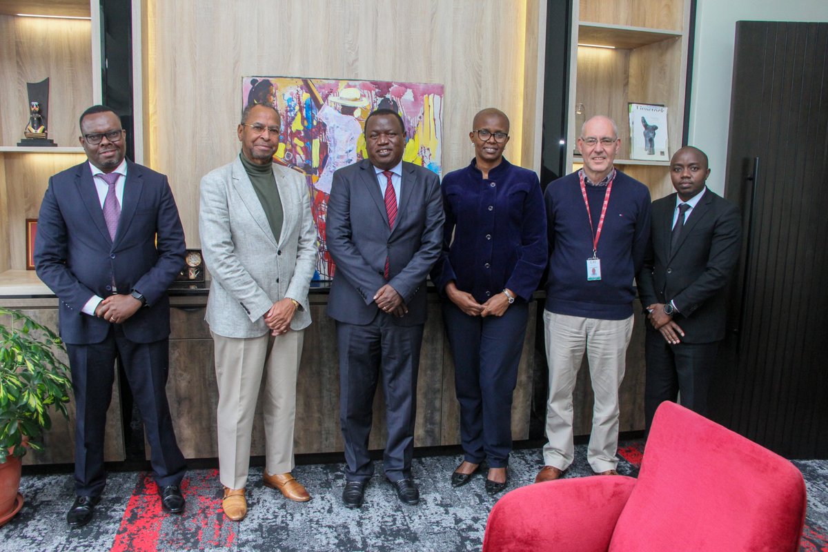 1/2. PS @Charles_Sunkuli today paid a courtesy to the Director General of @ILRI Dr. Jimmy Smith at their Nairobi office. @ILRI_JimmySmith @MoICTKenya