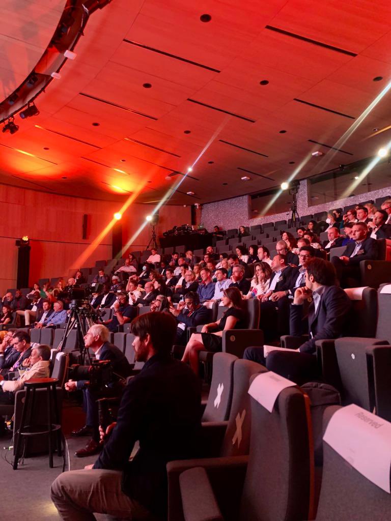 Barre_Jerome's tweet photo. Very happy to welcome the @orange wholesale community for a 2-days seminar to share our 2030 vision and ambitions. A promising agenda ahead! #infrastructure #connectivity #services https://t.co/3GDokOVPVi