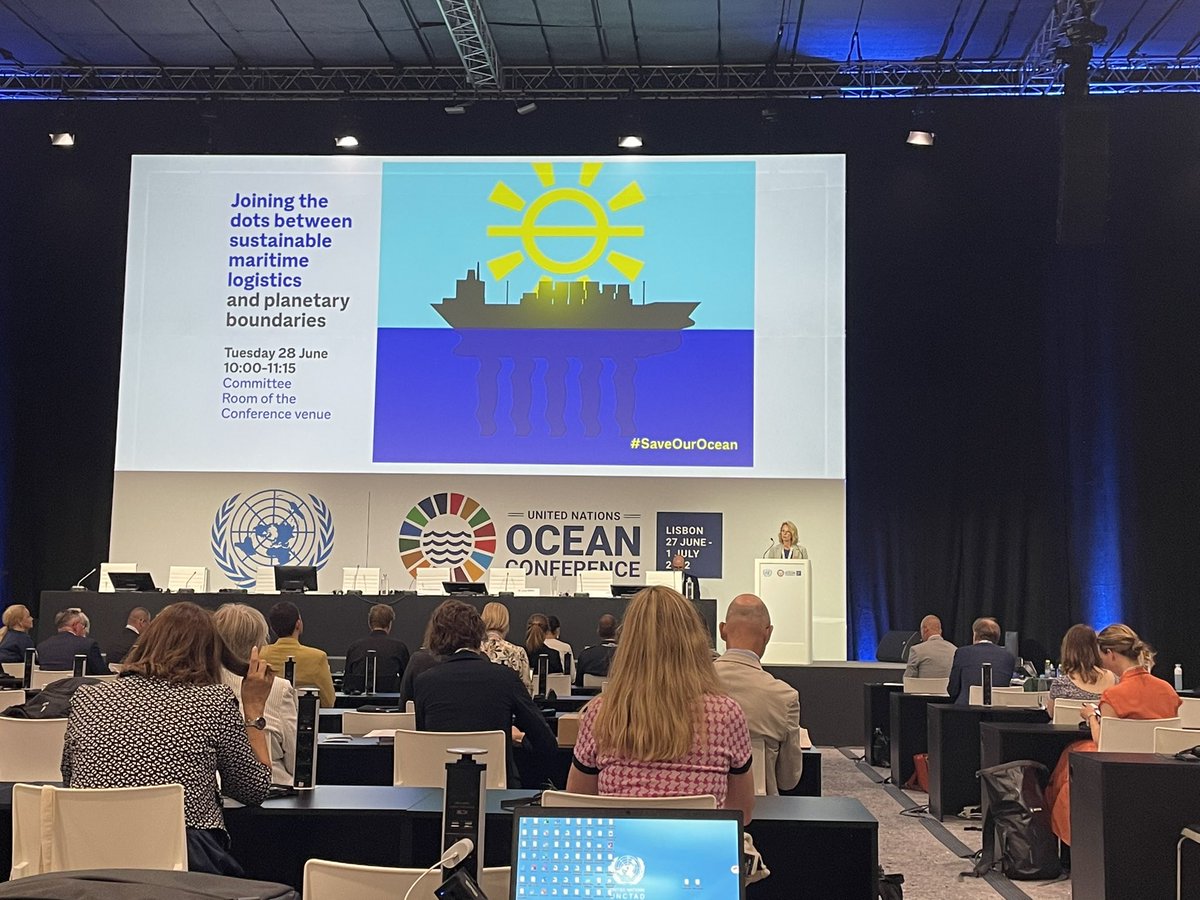 Greening our energy supply but also address overconsumption.
10% speed reduction in shipping, would decrease emissions by 30% #SaveOurOcean