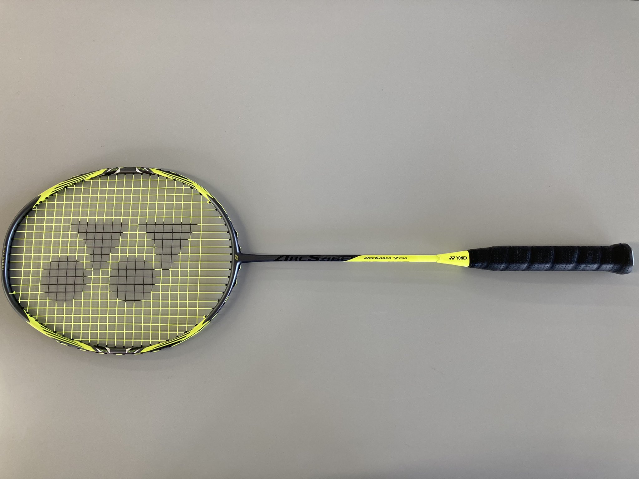 YONEX いざとい ヨネックス バドミントンラケット アーク YONEX いざとい ヨネックス バドミントンラケット アーク