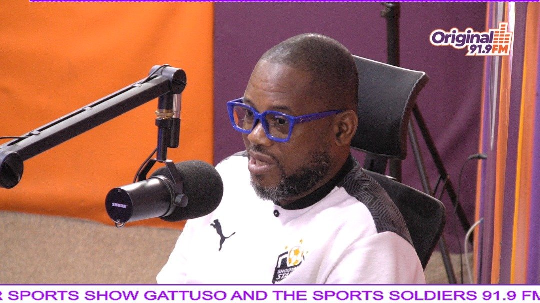 Original919fm's tweet photo. #CenterCircle with Sheikh Tophic  @SheikhTophic and Coach Ebenezer Sefah

#SuperSportsShow #OriginalSports https://t.co/ZG2T7TxTWR