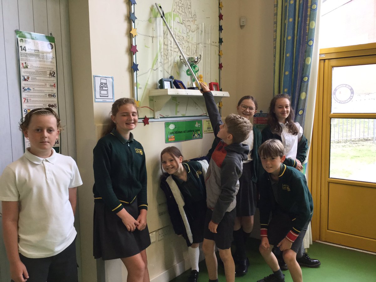 What a close result this week!545 housepoints for Bley in 4th place and 553 for DeFerrers our winners🏆