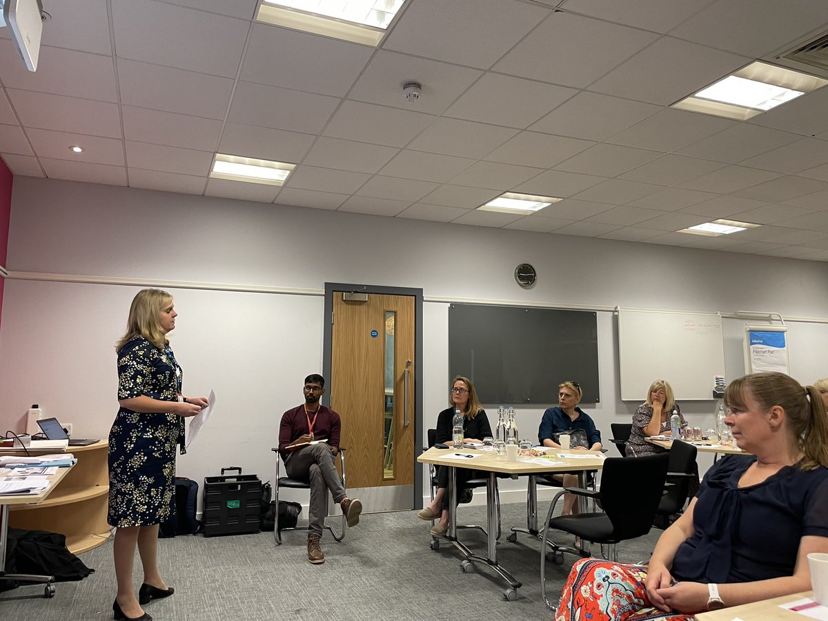 So proud to launch the Senior Nurse/Midwife Leadership programme today in partnership with @FNightingaleF @PHU_NHS Hearing from @TinaHetherington on the personal impact of leadership development @PHU_OD @RickSomal @LizRix_PHU @NicoleNHS #ProudToBePHU