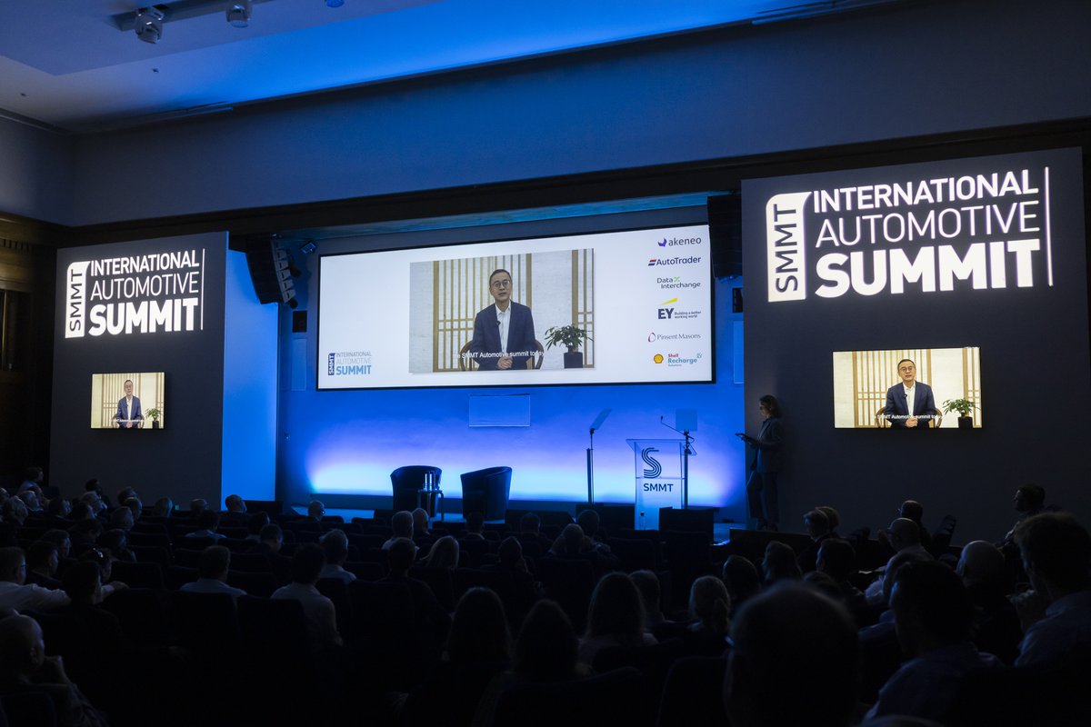 SMMT's tweet image. "The UK is one of the most important auto markets in the world in terms of volume &amp;amp; industrial capacity. UK supports innovation &amp;amp; diverse skills. For these reasons, UK now forms one of Geely’s most important geographical places"

Daniel Donghui LI, @GeelyGroup #SMMTSummit