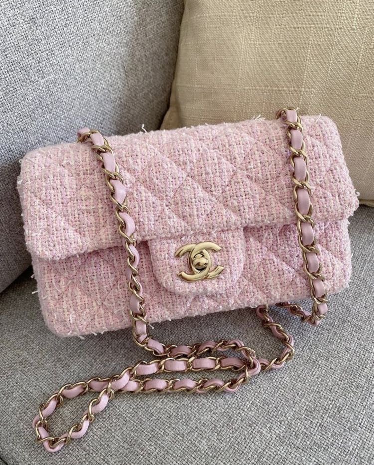 Emma on Twitter "RT SelectOutfit baby pink chanel bag https//t.co