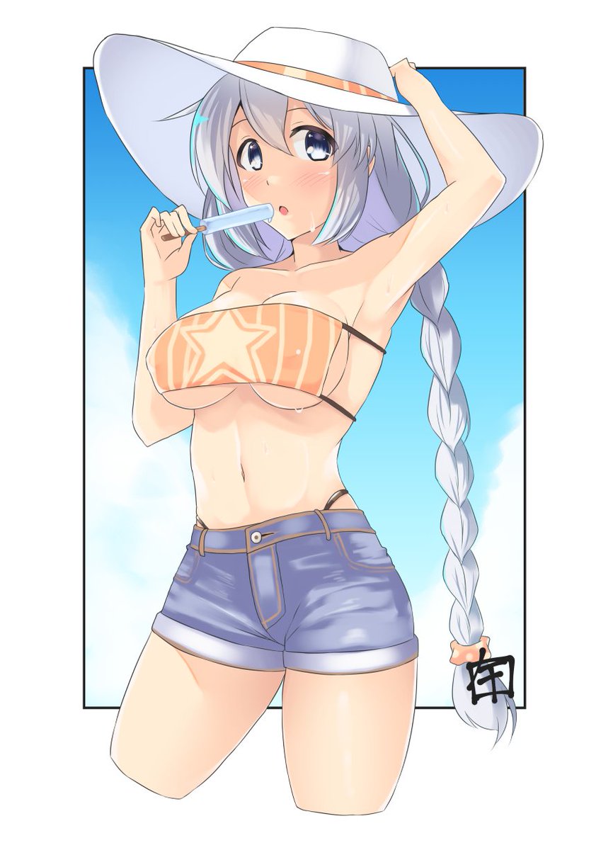 #みなさん去年の今頃はどんな絵描いてましたか

あかりちゃんの脇 