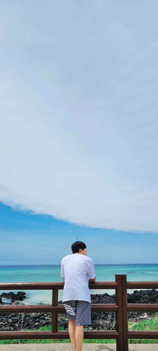 BTSWallpaper07's tweet photo. https://t.co/yuW9dzxDNI