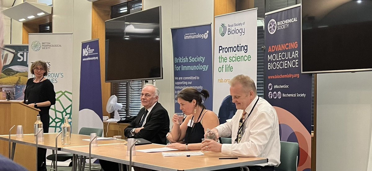 Emmanuel Adukwu (@emmanueladukwu) on Twitter photo All set for the panel discussion with speakers
Prof Dale Sanders <a href="/JohnInnesCentre/">John Innes Centre</a>,
Prof Tom Welton, President, <a href="/RoySocChem/">Royal Society of Chemistry</a>,
Prof Dame Jane Francis, Director, <a href="/BAS_News/">British Antarctic Survey š§</a>,
Dr Rosalind Coggon <a href="/rozcoggon/">Rosalind Coggon</a>
#LinksDay22 All set for the panel discussion with speakers
Prof Dale Sanders <a href="/JohnInnesCentre/">John Innes Centre</a>,
Prof Tom Welton, President, <a href="/RoySocChem/">Royal Society of Chemistry</a>,
Prof Dame Jane Francis, Director, <a href="/BAS_News/">British Antarctic Survey š§</a>,
Dr Rosalind Coggon <a href="/rozcoggon/">Rosalind Coggon</a>
#LinksDay22