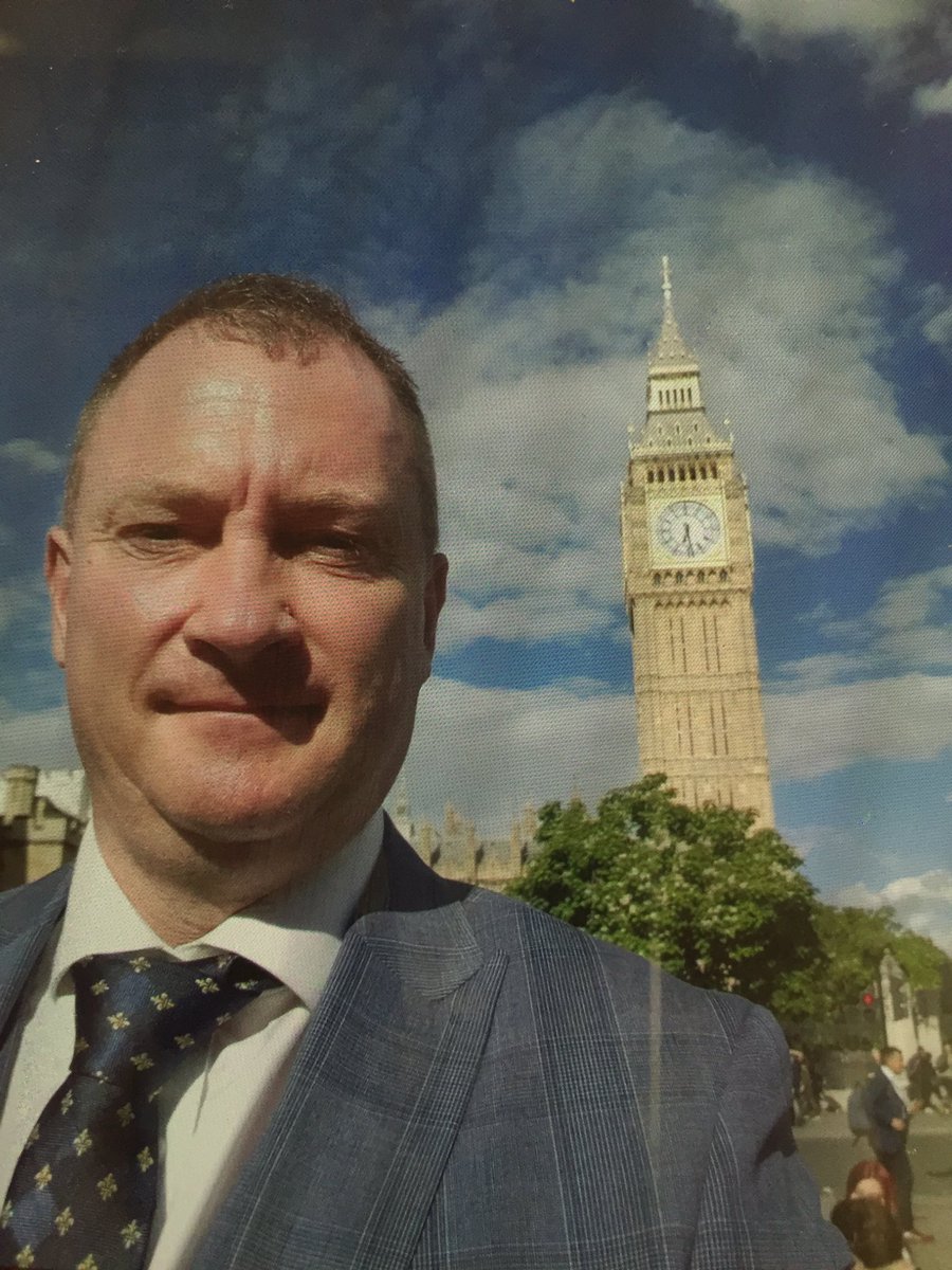 MrTaylo52911016's tweet photo. Thank you to all for letting me speak yesterday, removing barriers to learning in schools with the digital poverty alliance tech4teachers. @DigiPovAlliance @currysplc @LeverParkSchool @bolton_pru @LindsayHoyle_MP https://t.co/0ZVfJ1QKqJ
