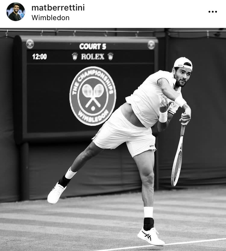 behindalee's tweet photo. NON CI CREDO😭 #berrettini https://t.co/03J5XKkvbU