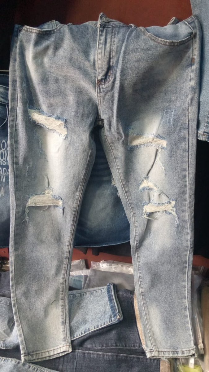 GidiGarbs's tweet photo. New stock jeans 👖 now available visit  https://t.co/3apgfyqPKA  now to place your order.

#jeans #stock #stockjeans #nairaland #room419 #AshewoSpace #IgboSpace #gidi #gidigarbs #tuesday #Cryptocurency #market #June28 https://t.co/TV5K1mbnF4