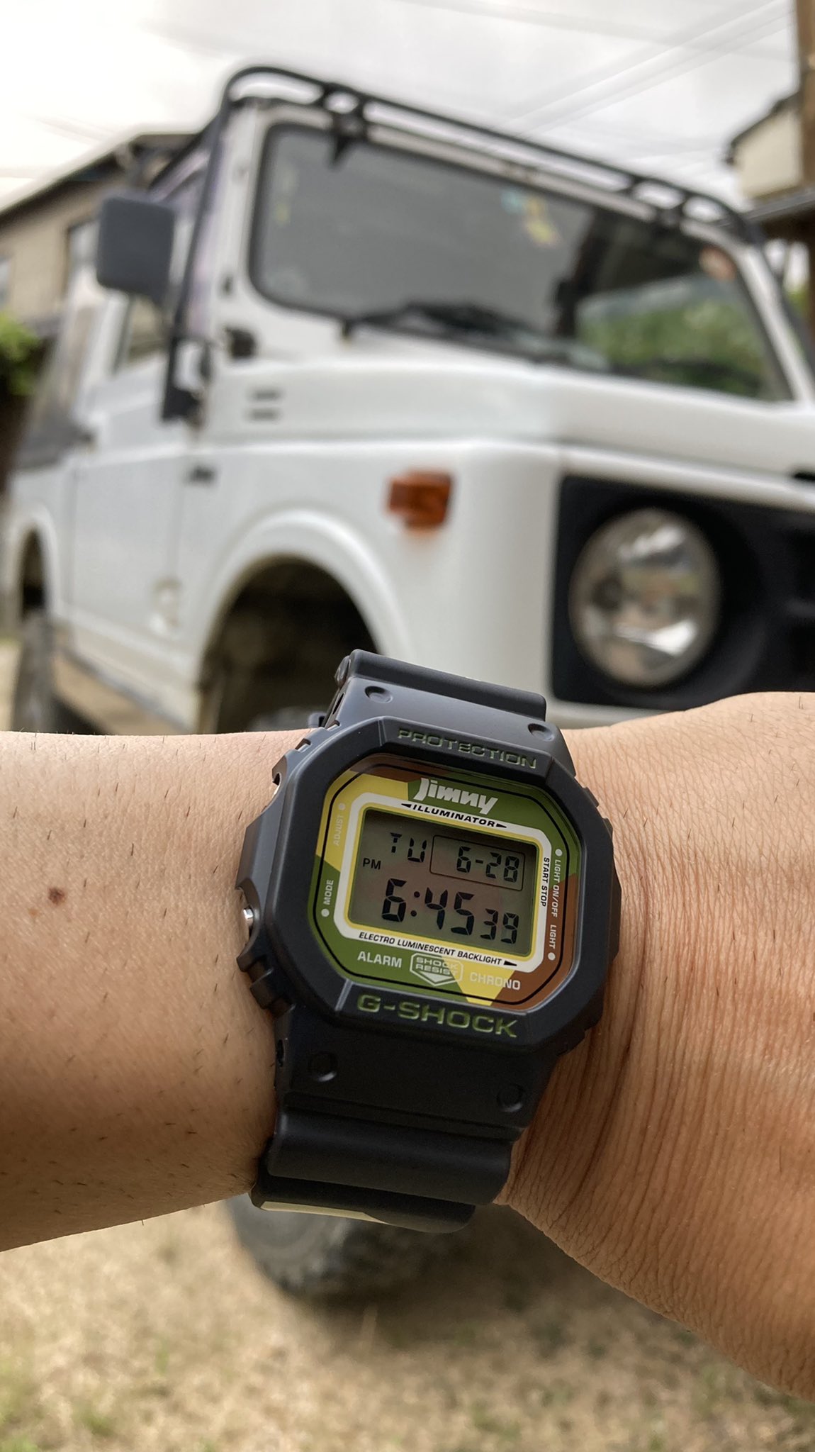 新品　SUZUKI JIMNY×CASIO G-SHOCK コラボ　ジムニー