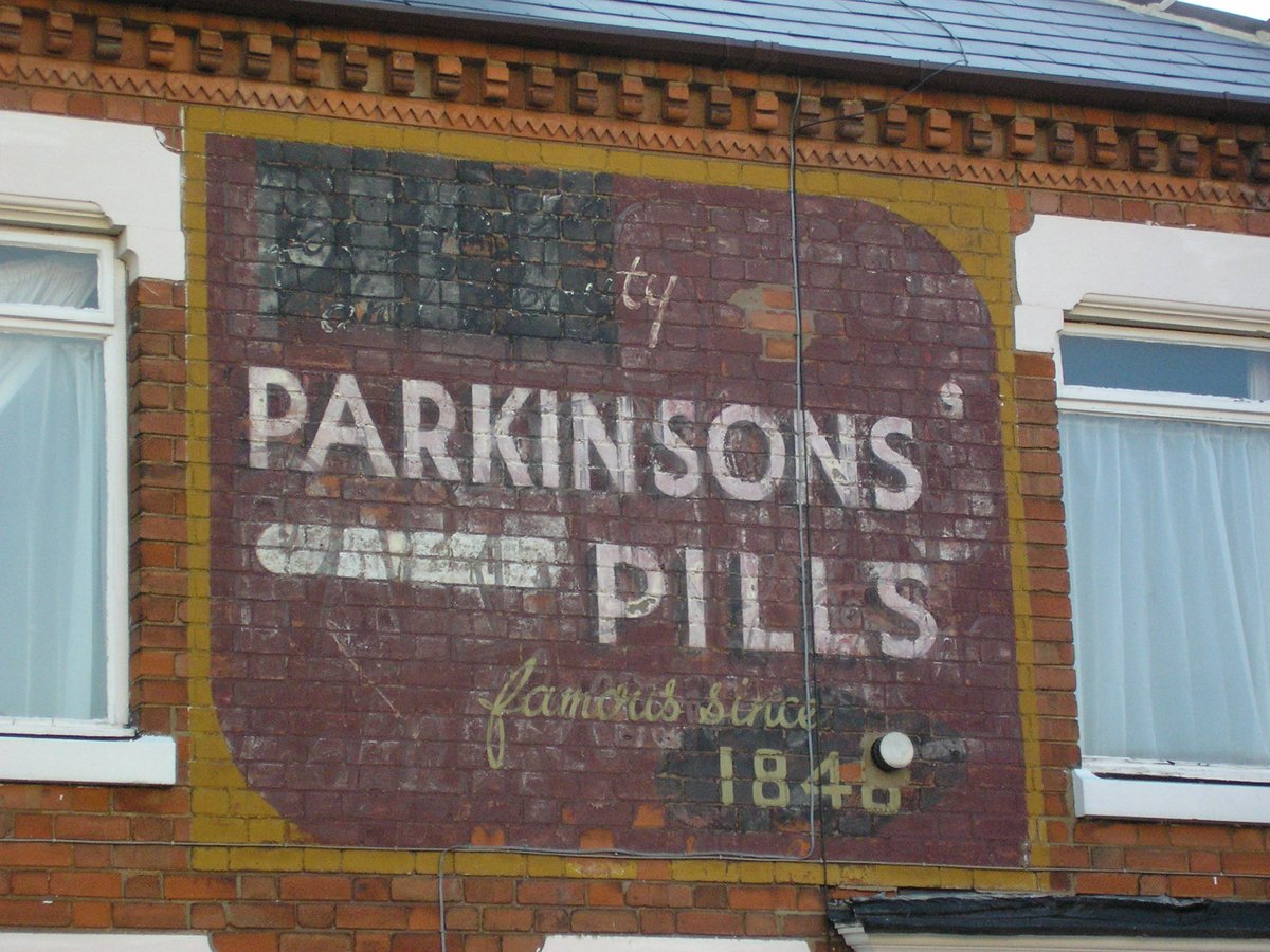 ghostsigns's tweet image. Out Now: Words on Walls (the Ghostsigns newsletter) #8

ghostsigns.substack.com/p/healthy-ice-…

Featuring @better_letters @craigwinslow @fadingads @MeetMattCohen @SelfMadeHero @guvnor_co @AmyJaneBarnes @Memoire2cite @helenbarrett @Pixdar @cornish_jack 

#ghostsigns #ghostsign