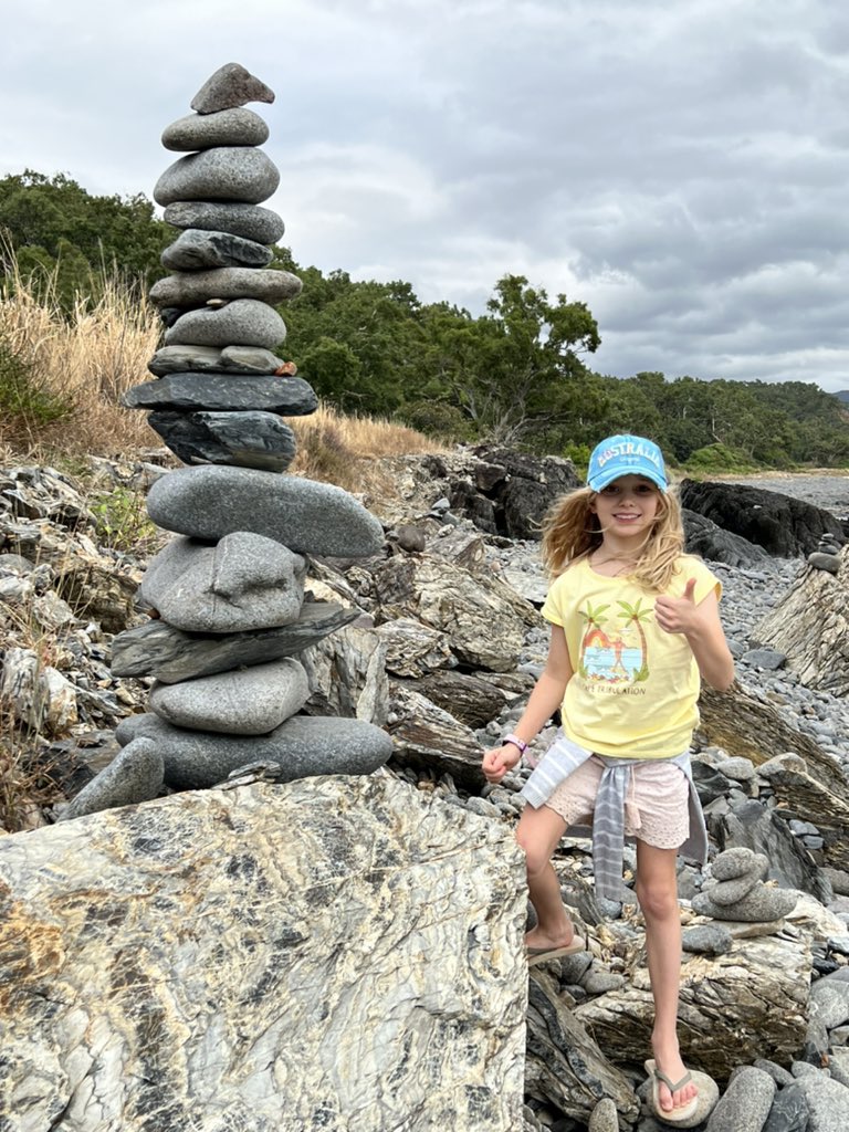 charlesdavis75's tweet photo. Fascinating. Perhaps my new hobby. Instead of adding gnomes to our garden I may attempt a few cairns #BalancingRocks https://t.co/0n2NaORrOS