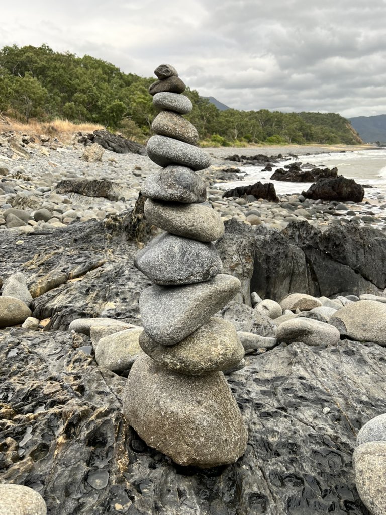charlesdavis75's tweet photo. Fascinating. Perhaps my new hobby. Instead of adding gnomes to our garden I may attempt a few cairns #BalancingRocks https://t.co/0n2NaORrOS