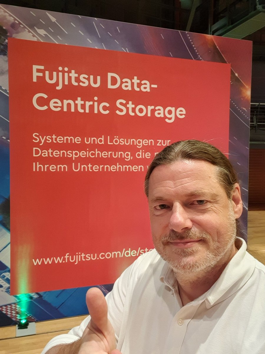 hagesana's tweet photo. Heute auf den #DSDays 2022 in #Celle. Freue mich auf spannende Vorträge zum Data Protection https://t.co/X9h7tVHERZ