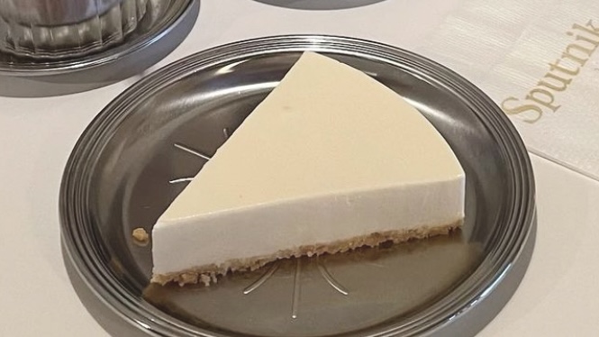 テイストメイド ジャパン レアチーズ限定 東京のおすすめチーズケーキ4選 神泉 Sta チーズがフォークを入れるだけで崩れるくらい繊細で超レア 高田馬場 Liwei Coffee Stand リウェイコーヒースタンド しっかりめに固められたねっとり濃厚