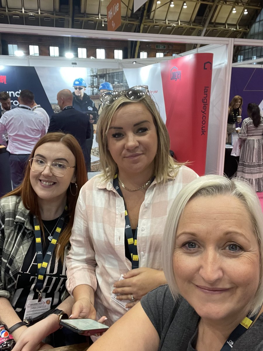 Learning lots and connecting with some fantastic organisations at conference today #Housing2022 <a href="/FionaHughes_SCH/">Fiona Hughes</a> <a href="/AshfordSophie/">Sophie Ashford SCH</a> @Solihullhousing <a href="/EngagementSch/">SCH Engagement</a>