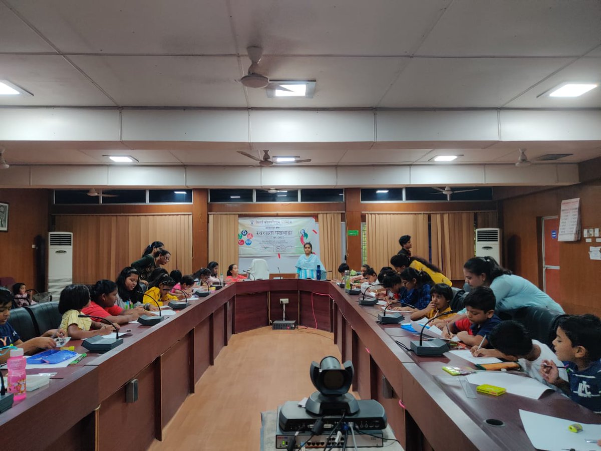 SocialWcl's tweet photo. @TeamWCL As a part of Swachhtha Pakhwada activities at Ballarpur Area, drawing competition had been conducted for the employee wards. https://t.co/m713R3XcUz