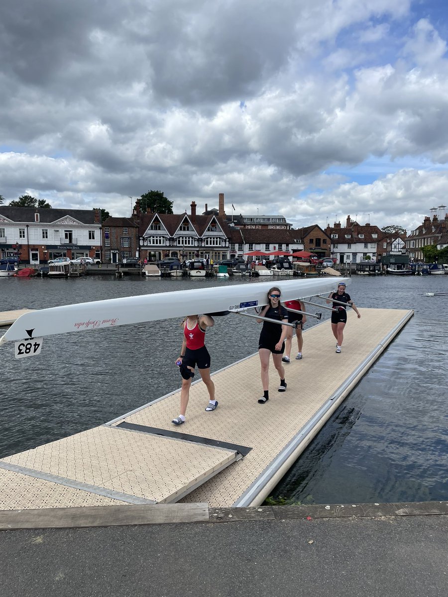 History made  with the senior girls winning a fantastic race and progressing to a second day at <a href="/HenleyRegatta/">Henley Royal Regatta</a> well done girls! <a href="/BedfordModern/">Bedford Modern</a> <a href="/BMS_BoatClub/">Rowing | Bedford Modern School</a>
