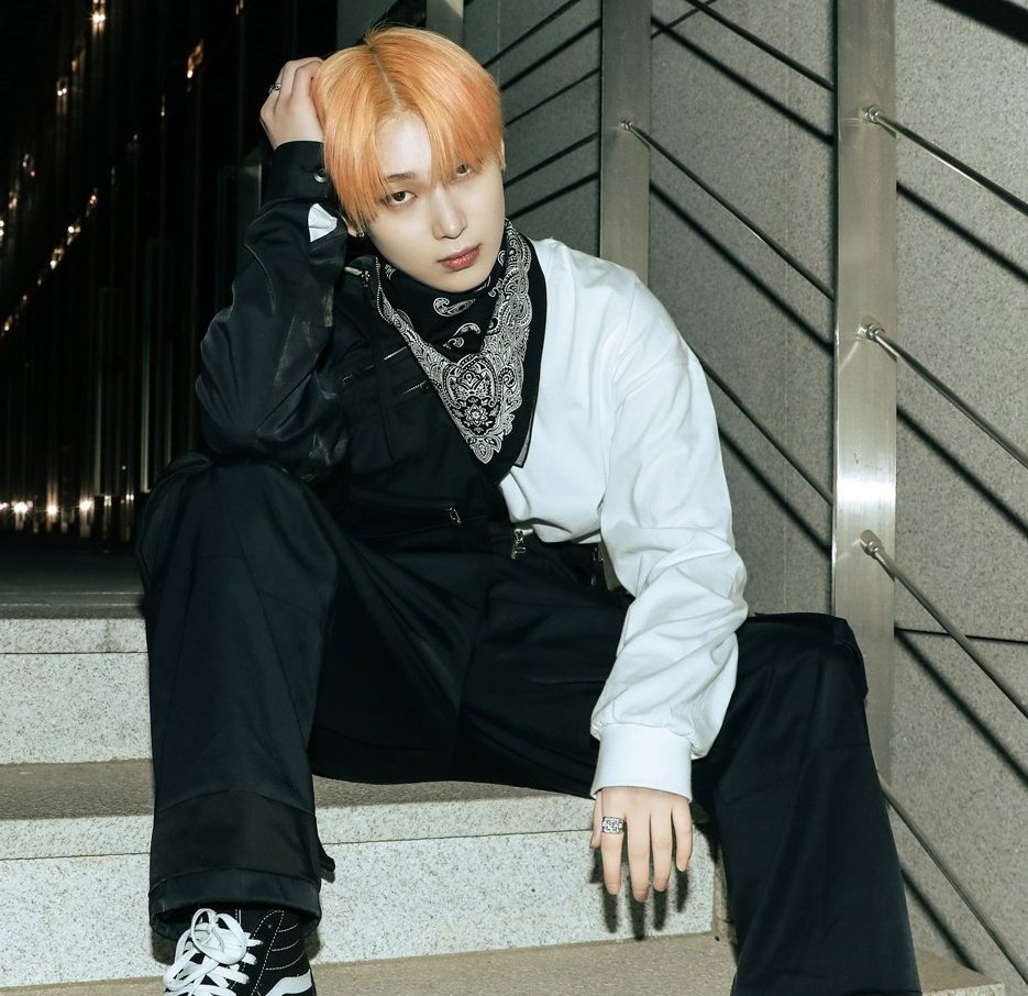 fortaejunoo's tweet photo. si paling lepas setengah, dih https://t.co/mqNAcyiDKX