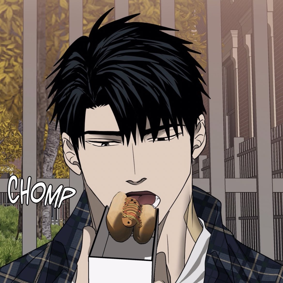 dailyshingun's tweet photo. just shin enjoying his hotdog 🌭 https://t.co/QgzmfHuG0b