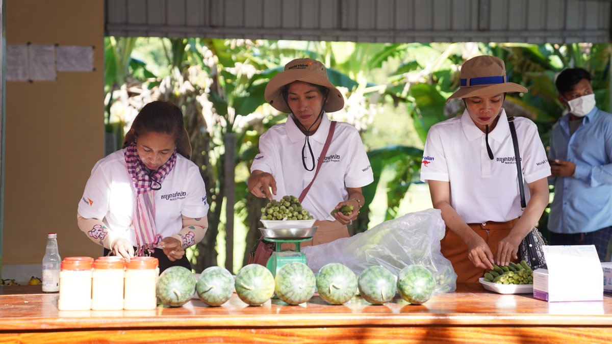 WorldVisionKH's tweet photo. World Vision Cambodia celebrated the achievement and closure ceremony Micro-Franchised Agriculture Service Expand Phase-2 (Mase 2 project) for five years (2017-20022) in Kirivong district, Takeo province. #WorldVisionCambodia #WomenEmpowerment #MASE2 #Agriculture #DFAT https://t.co/TF6sATpvgd