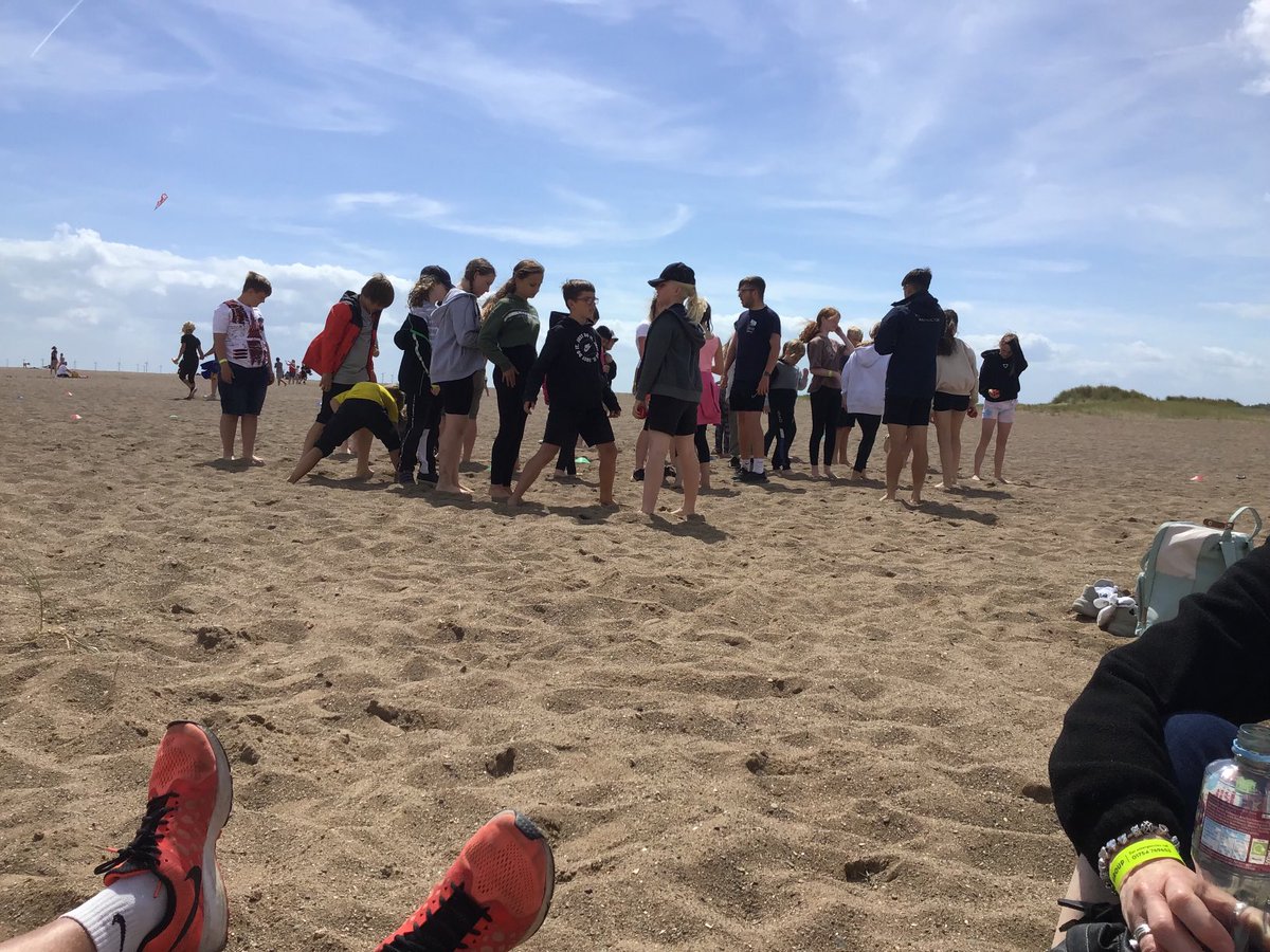Clover_Holness's tweet photo. Fun at the beach - sports day activities, rounders and free time #Butlins2022 https://t.co/UUzgbLR5Y4