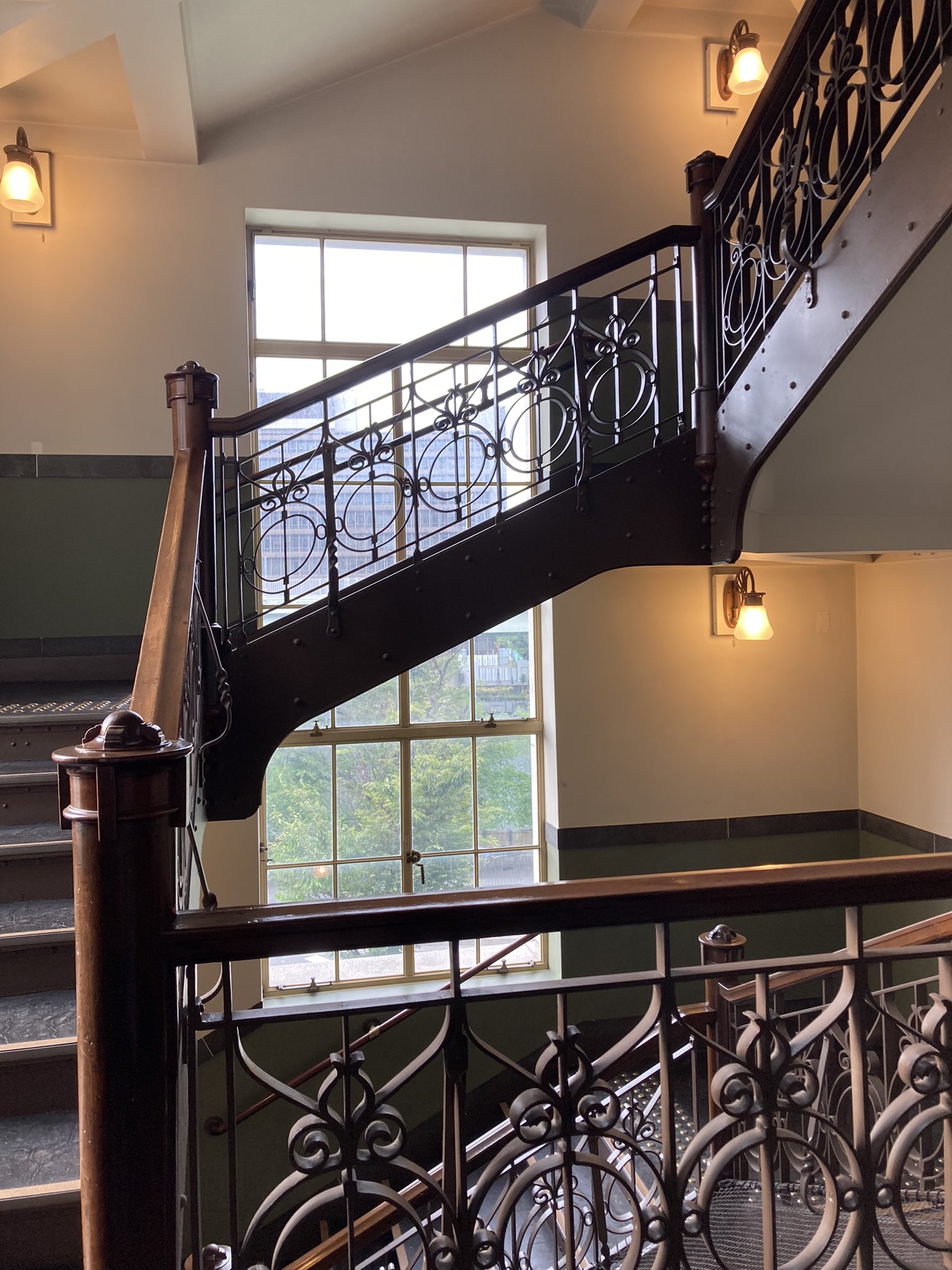 ネオルネッサンス様式 Twitter Search Twitter