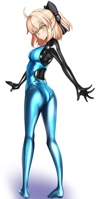 暑いから涼しげな水色を置いておきます
ラバースーツで水色が映える(*'ω`*) 