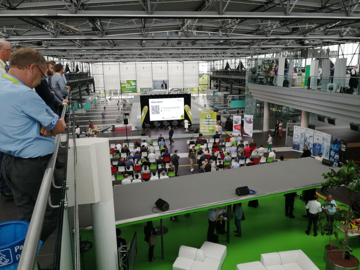 Attendees at the #SiSaxDay22 from <a href="/Silicon_Saxony/">Silicon Saxony</a> use our Badge as a visitor pass - Real Time Locating Showcase for everyone