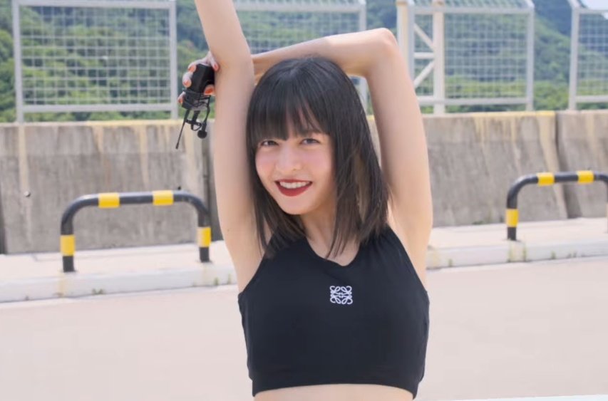 FWVgZM0akAAYz1f?format=jpg&name=900x900