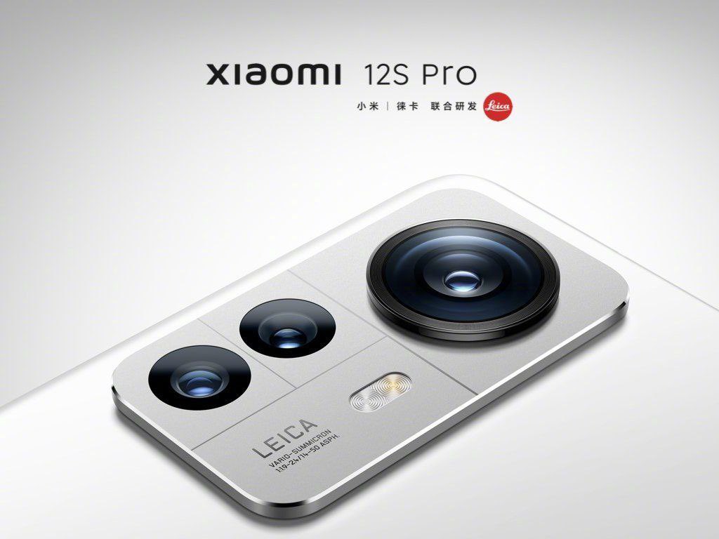 port_techer's tweet photo. Now officially reveal Xiaomi 12s pro look 🤩

🔁&amp;❤️
#Xiaomi12SPro https://t.co/5Og0GgjvXq