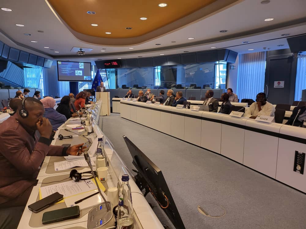 IsralMutombo11's tweet photo. Lutte contre la corruption : @ALINGETEJULES_K à Bruxelles, au côté de ses pairs de 29 pays, pour redynamiser la coopération administrative IGF-OLAF.

La réunion de Bruxelles a pour objectif de rendre beaucoup actif cet arrangement sur le plan: https://t.co/zIh7VFWxBI