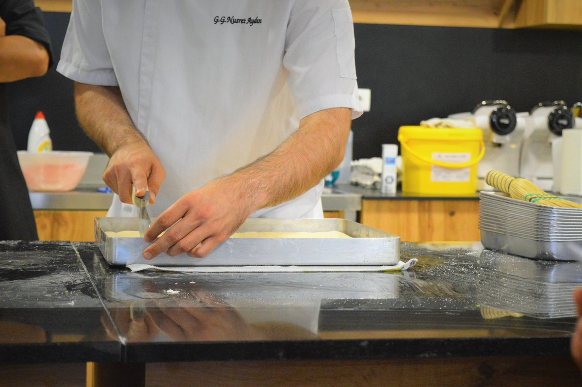 PPSE_Kosovo's tweet photo. #HappeningNow
Baklava workshop at #LBgroup with renown master chefs from @TrkshClnryAcdmy 
Trainees will learn new flavors and cutting techniques for this delicious dessert. https://t.co/me2aS7YhVO