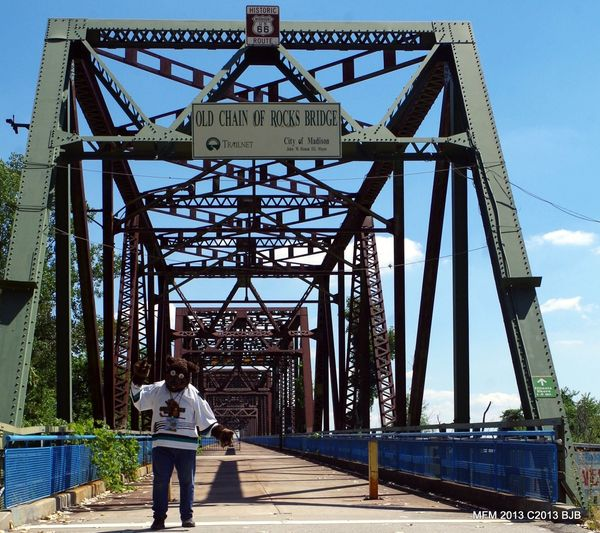 THE_BJBUTTONS's tweet photo. #fursuit #fursuiter #fursuiting #furry #Waldolf on the #StLouis #STL side of the #ChainOfRocks bridge over the #Mississippi river in 2013 https://t.co/nC1OEA7Gug