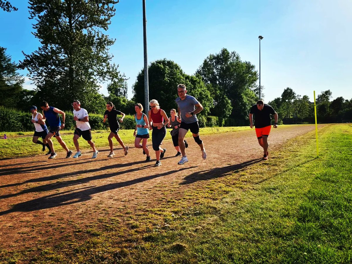 MoorlandsAc's tweet photo. Aye up! It's Track Tuesday. Psst... this is where the magic happens 👌

New to running? No problem, your journey starts today. Seasoned runner? We'll put you through your paces! 🏃‍♀️🏃‍♂️

Junior session starts at 17:30, Seniors at 18:30. Pop along 👋 https://t.co/yh7rdMqQZh