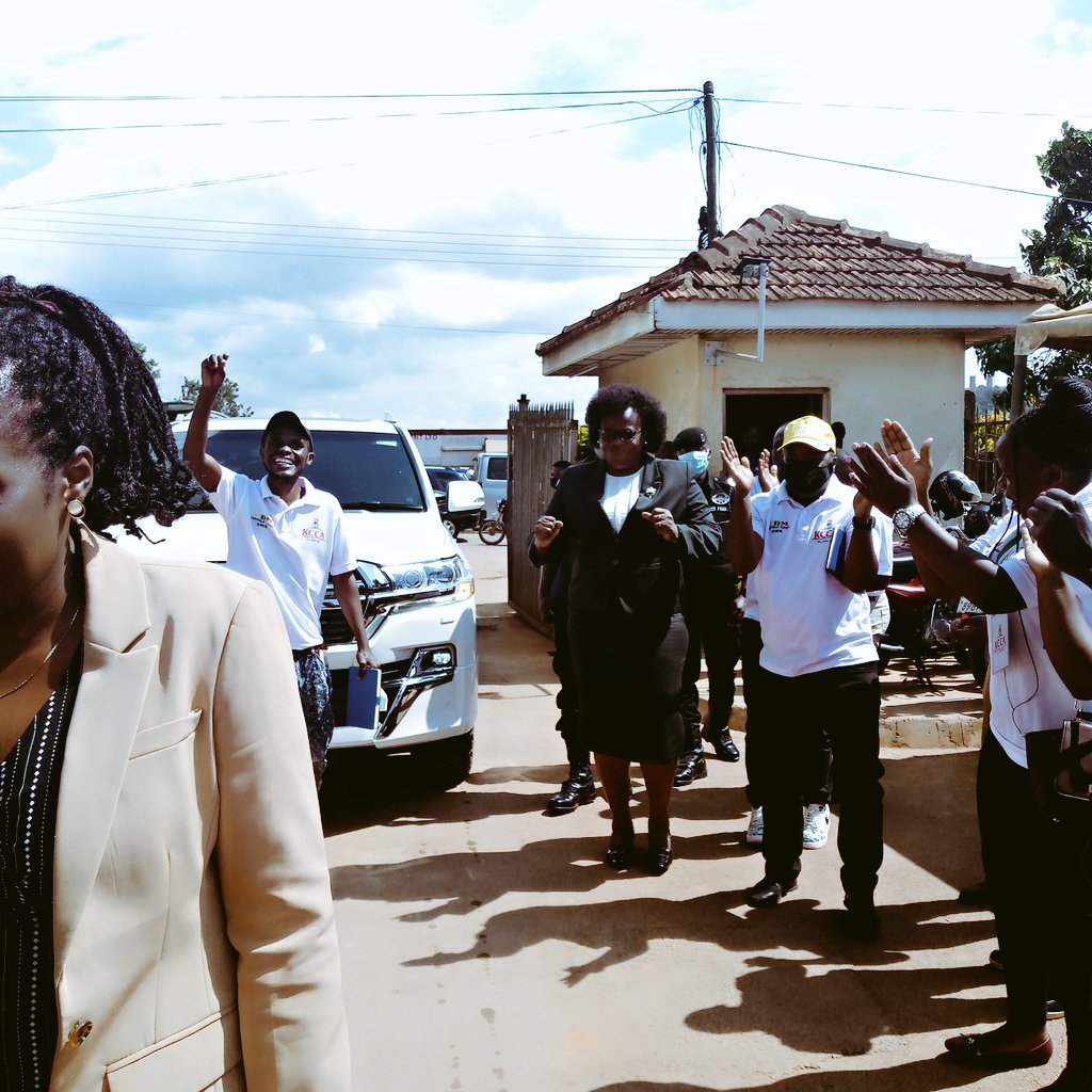 KampalaPdm's tweet photo. KAMPALA:  Executive Director Dorothy Kisaka Arrives At RUBAGA DIVISION. For The On Going Parish Development Model Sensitization Around Kampala.
@PDMSecretariat @KCCAUG https://t.co/RW5Gl1g6eG