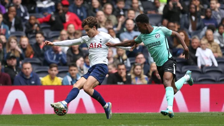 siphillipssport's tweet image. Chelsea are set to finalise a deal which will see Brighton youngster Zak Sturge move to Stamford Bridge.

- @GraemeBailey